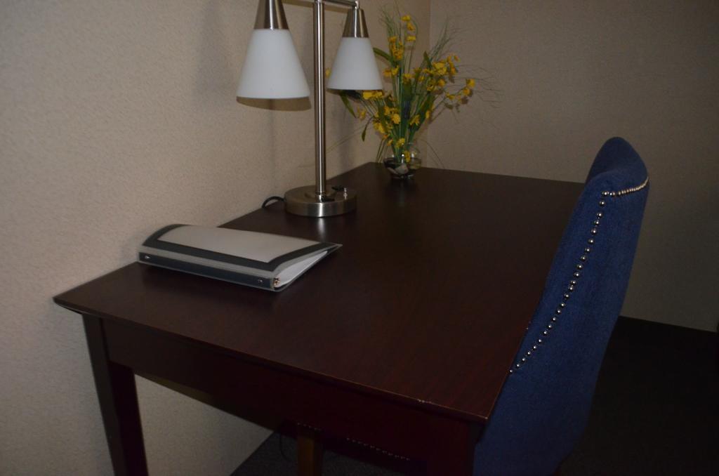 Chapel Hill University Inn Esterno foto