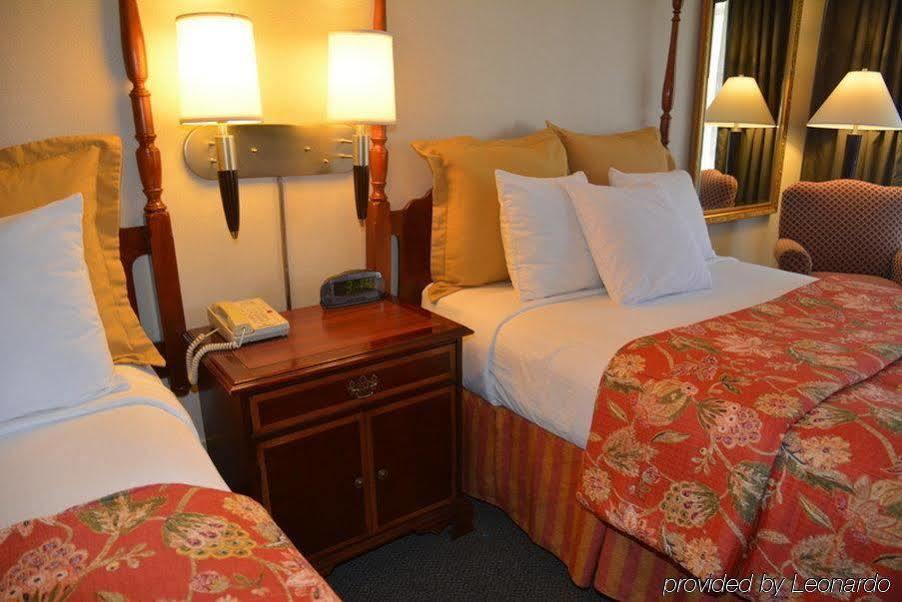 Chapel Hill University Inn Esterno foto