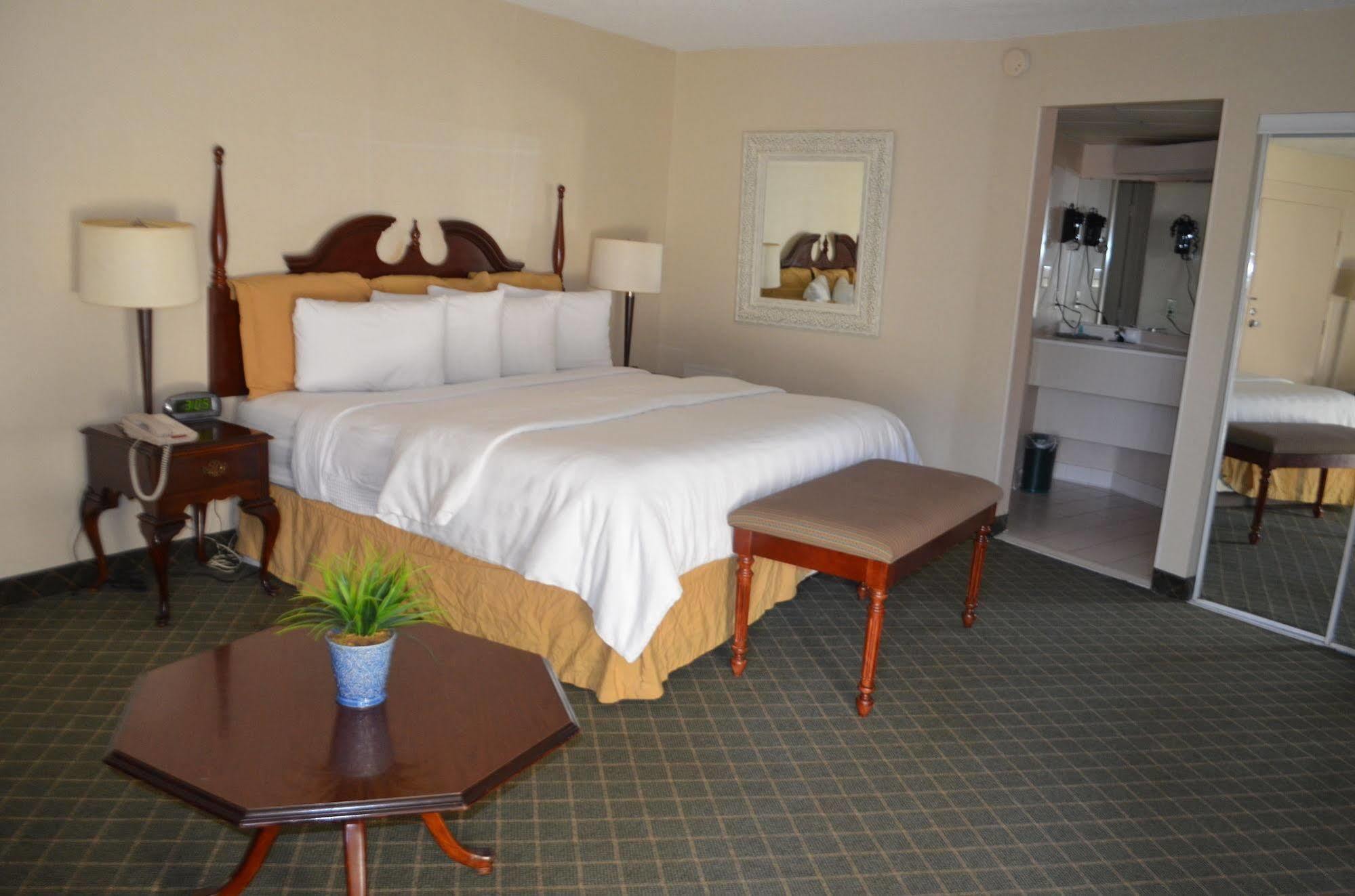 Chapel Hill University Inn Esterno foto