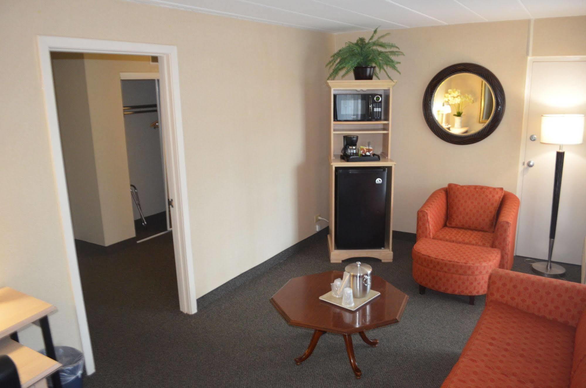 Chapel Hill University Inn Esterno foto